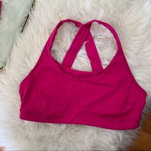 Adjustable lululemon sports bra